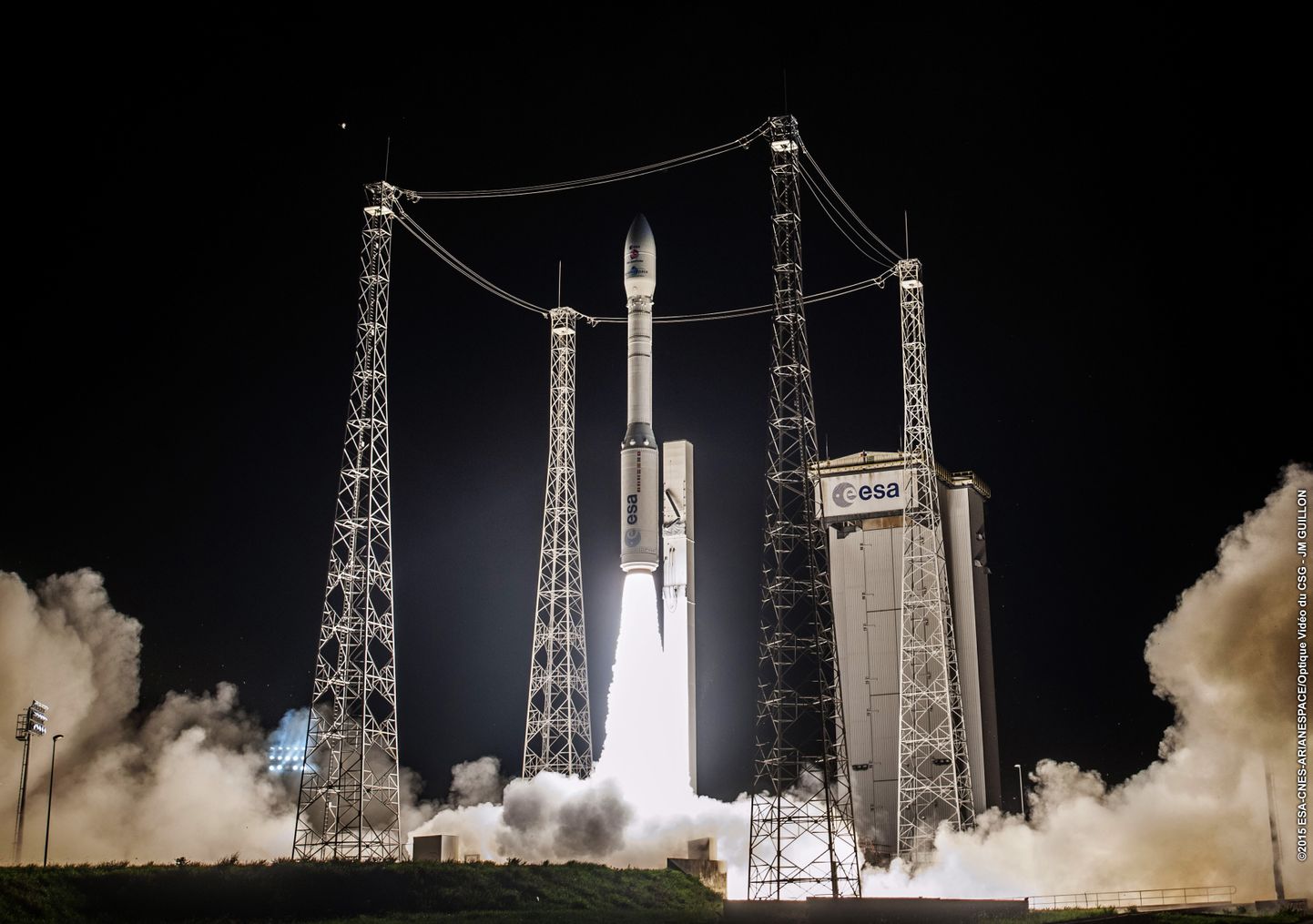 Euroopa Kosmoseagentuuri (ESA) rakett Vega stardib Prantsuse Guajaanast 2015. aastal.