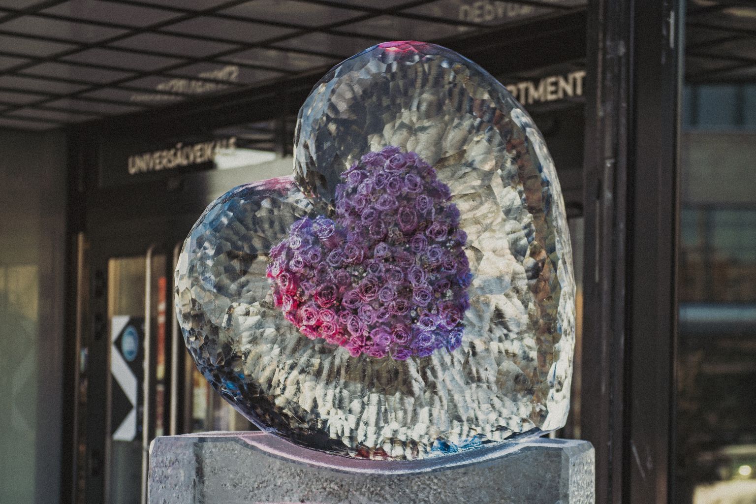 Скульптура "Ледяное сердце"