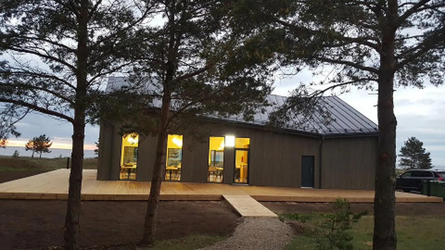 Tulivee rannarestoran