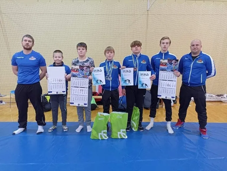 Vändralased teenisid kolm medalit.