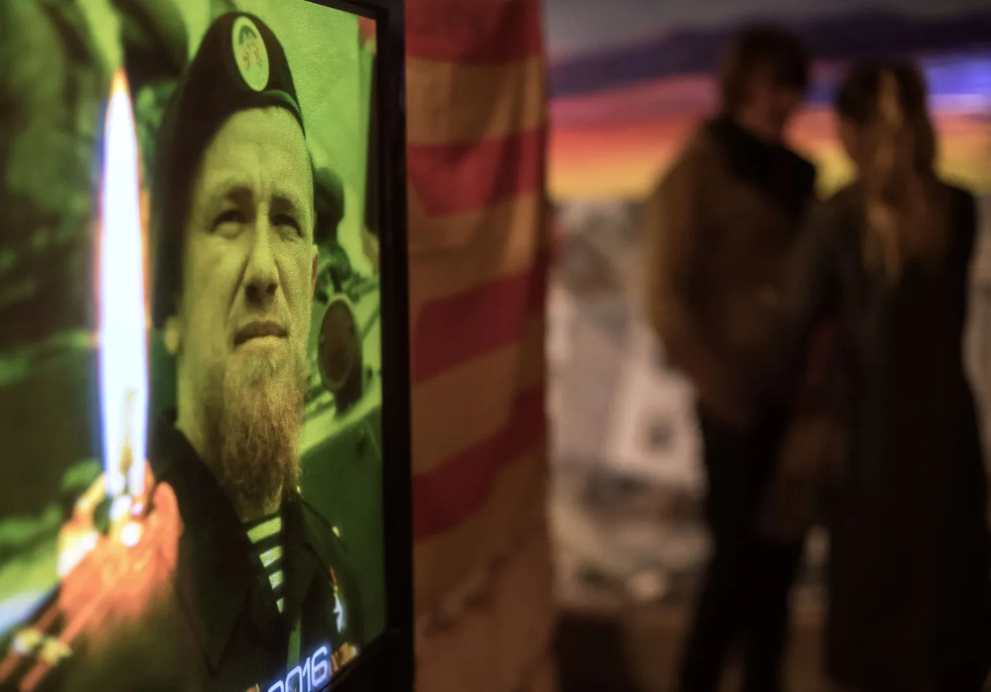 Arseni Pavlovi, hüüdnimega Motorola, plakat Peterburi Novorossija muuseumi seinal, kus toimus isehakanud Donetski Rahvavabariigi sissipealiku mälestusüritus.