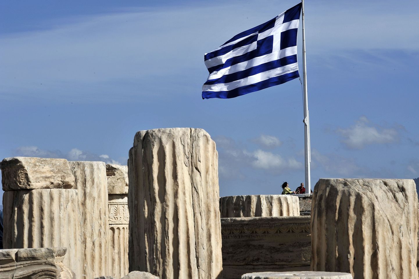 Kreeka lipp Akropolise tipus, pilt on illustratiivne