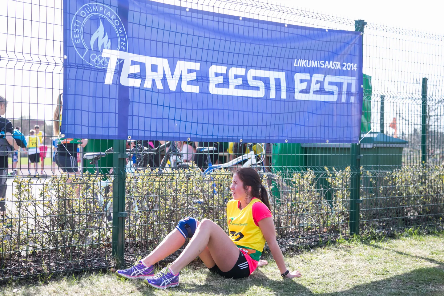 Tallinna ülikooli dotsent Kaarel Zilmer kinnitab, et kehalises kasvatuses, laiemalt liikumisõpetuses peitub kogu inimese jaksamine ja töövõime. Me ei saa endale lubada olukorda, kus seda ainet tähtsustavad vaid üksikud koolid. Pilt on tehtud kevadel Türi staadionil koolinoorte murdmaajooksul.