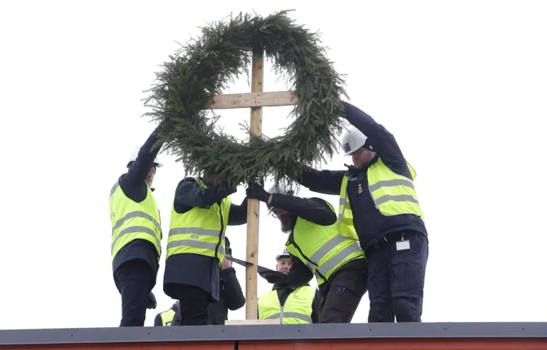 Kui elanikkonnakaitse rahastamise hetkeseisu võrrelda maja ehitamisega, siis sarikapidu on peetud, aga maja valmis ehitamiseks raha ei leita.