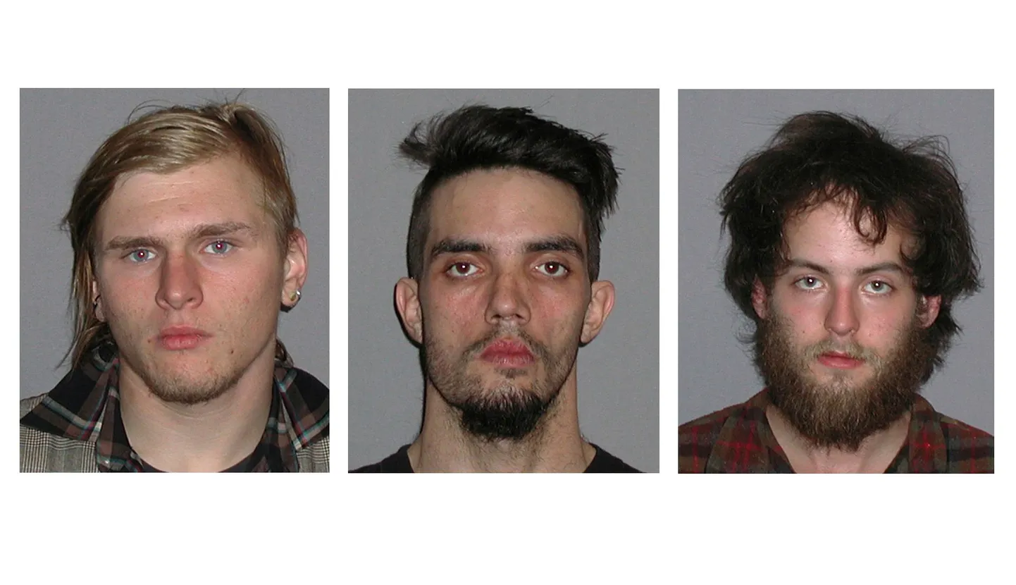 Kohtu alla antud Brandon Baxter, Douglas Wright ja Connor Stevens