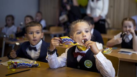 Leedu koolis pussitas õpilane kolme kaaslast