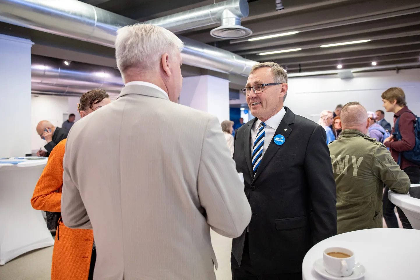 Tõnis Lukas Isamaa suurkogul Tallinna lauluväljaku klaassaalis.