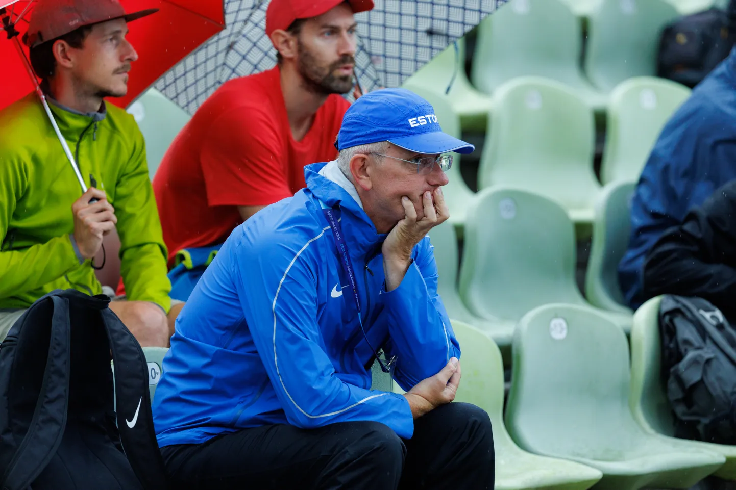 Mehis Viru Müncheni kergejõustiku EM-il naiste kõrgushüppe kvalifikatsiooni jälgimas.