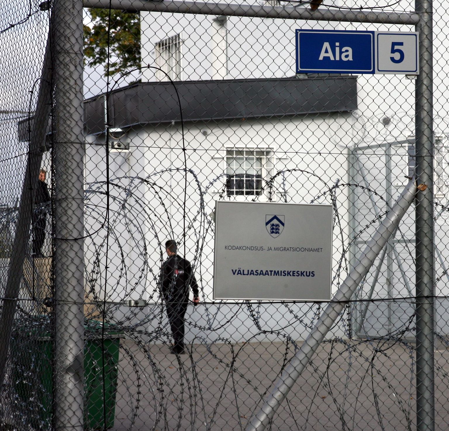 Nigeerlane paigutati enne Eestist välja saatmist kinnipidamiskeskusesse.