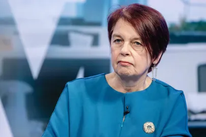 Irja Lutsar.
