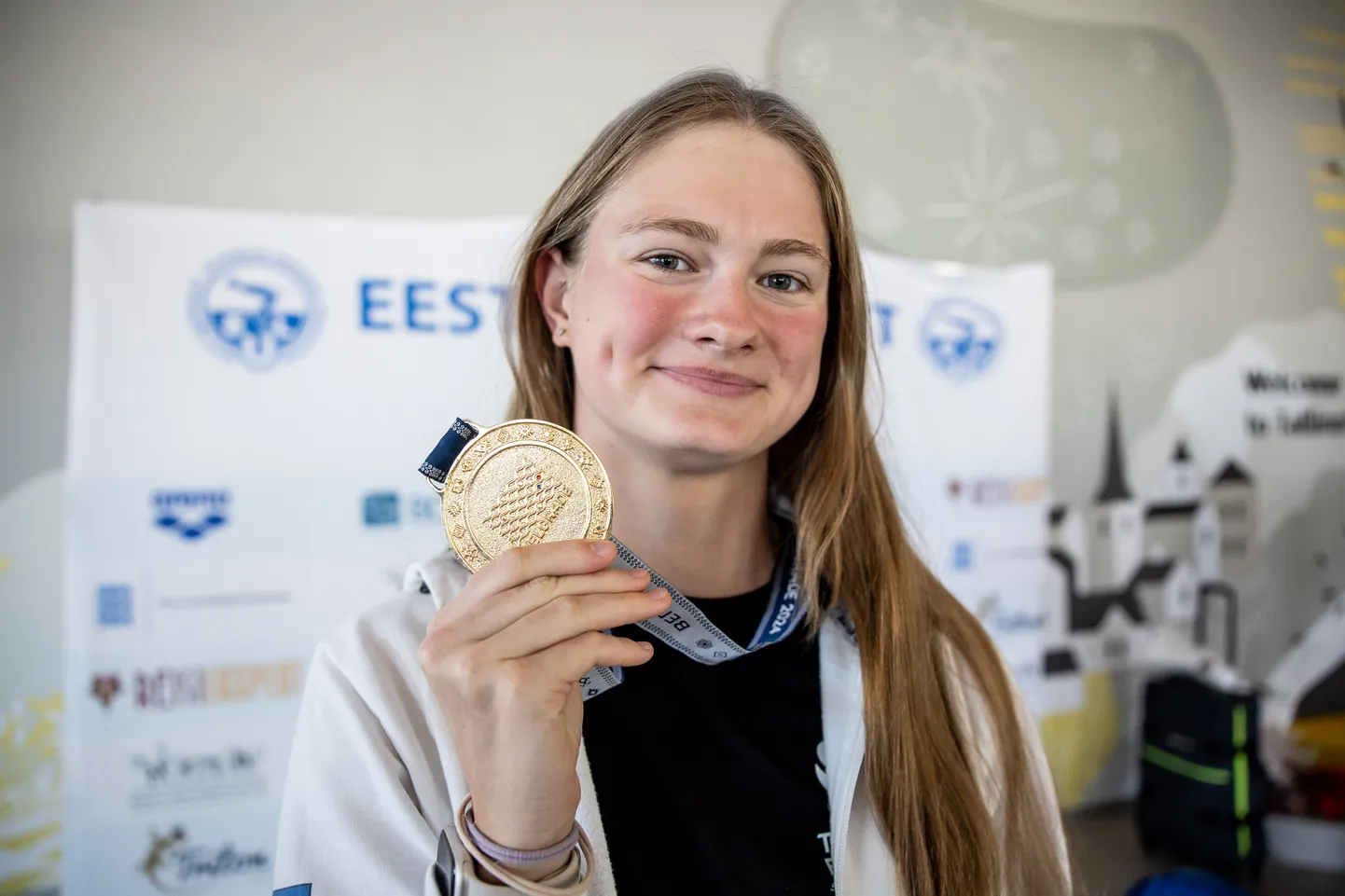 Eneli Jefimova