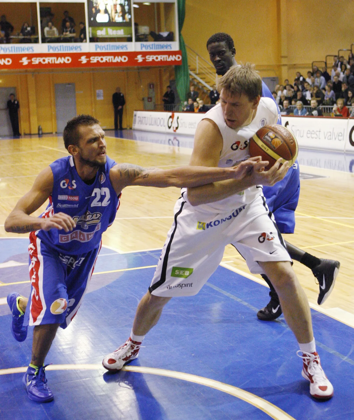 Armands Škele (vasakul).