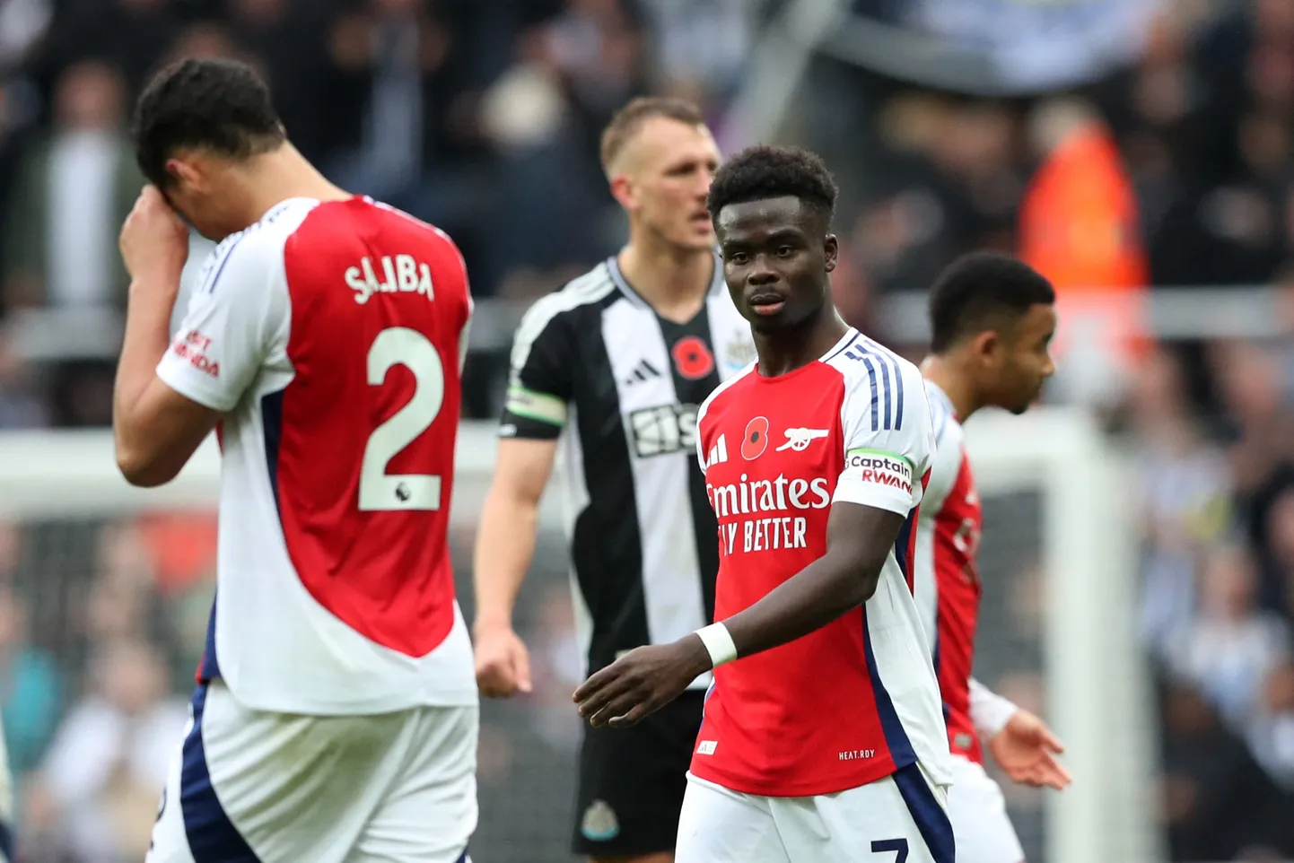 Kümme vooru on mängitud, aga juba on Arsenalil vesi ahjus.