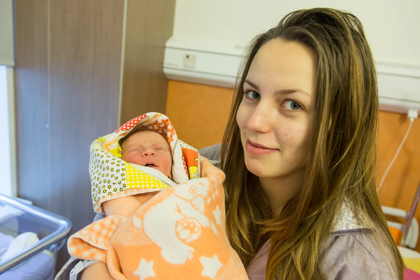Ida-Viru keskhaigla esimene selleaastane sünnitaja oli Aleksandra, kelle poisipõnn saab nimeks Semjon.