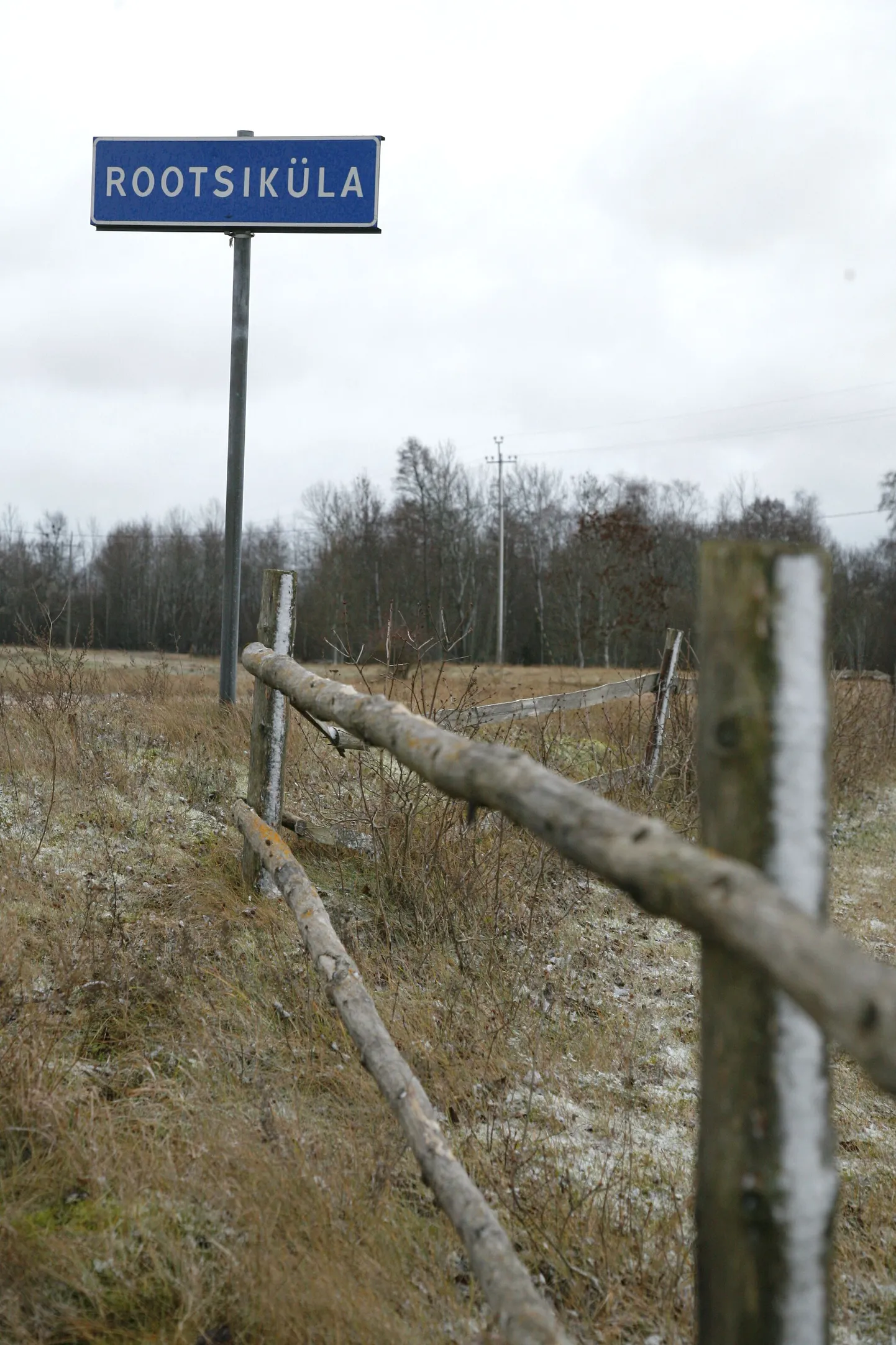 Kihnu Rootsiküla silt