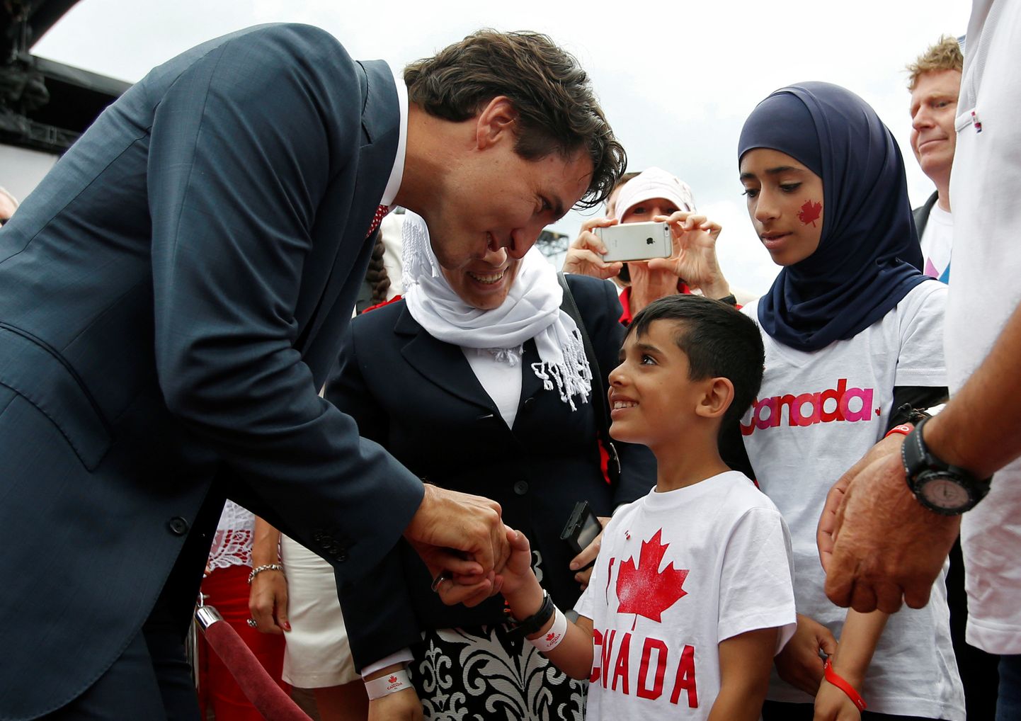 Kanada peaminister Justin Trudeau kohtumas Süüria põgenikega riigi pealinnas Ottawas.