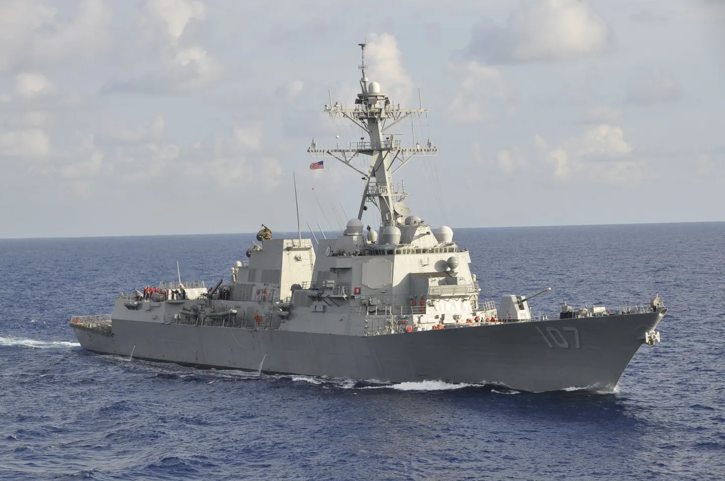 Arleigh Burke klassi raketihävitaja USS Gravely. Pilt on illustreeriv.