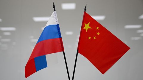 Huthid lubasid Hiina ja Venemaa laevadele ohutut läbipääsu