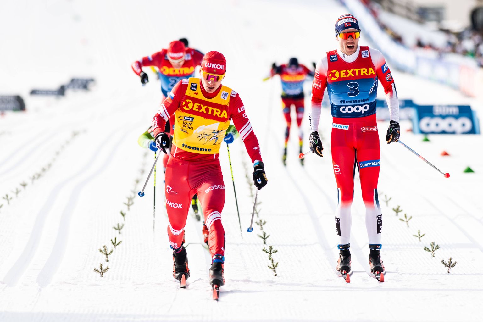 Norralased ei näe varianti, kuidas nende sportlased saaksid praegu venelastega koos suusarajal liikuda. Pildil Aleksandr Bolsjunov (vasakul) ja Paal Golberg.