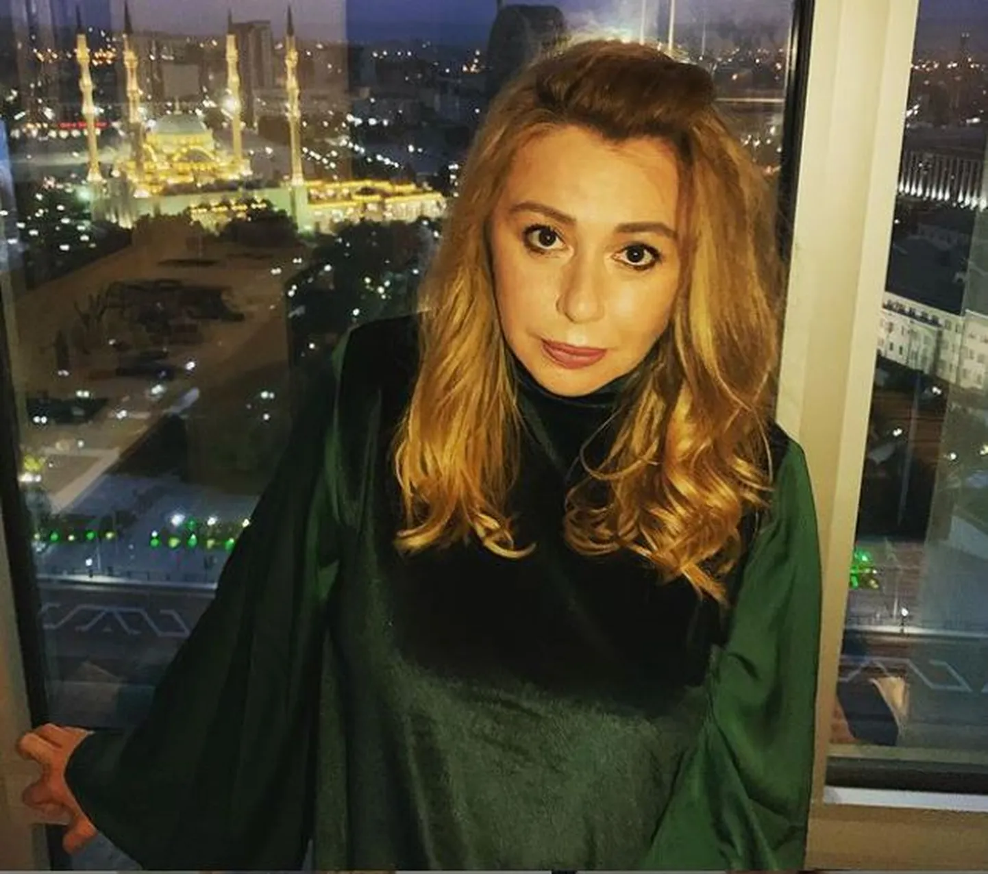 Алена Апина