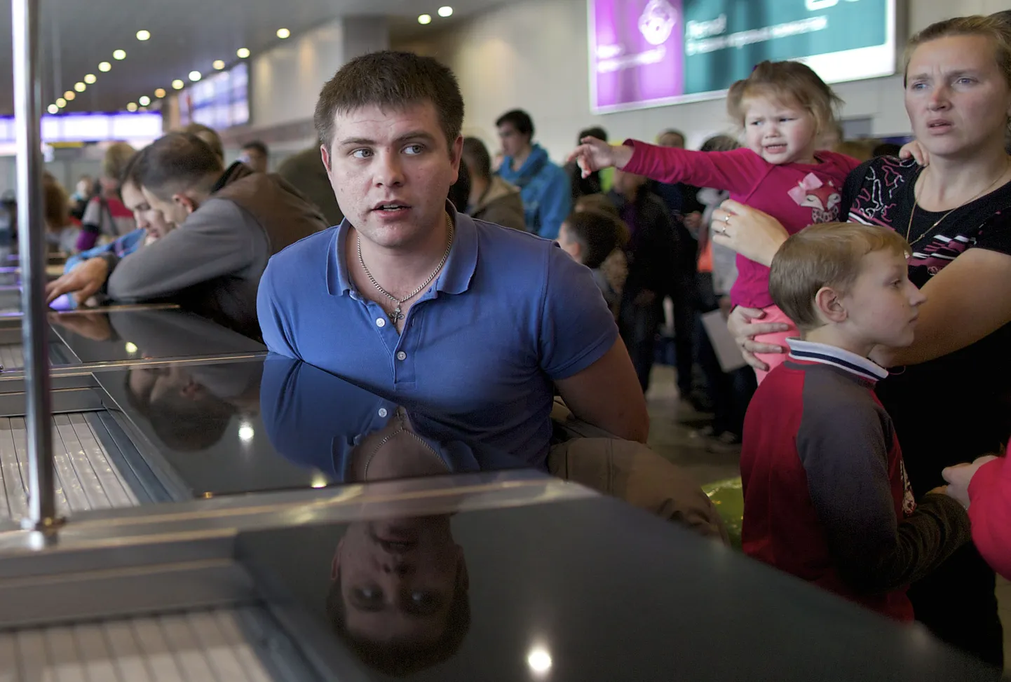 Vene turistid Moskva Domodedovo lennujaamas.