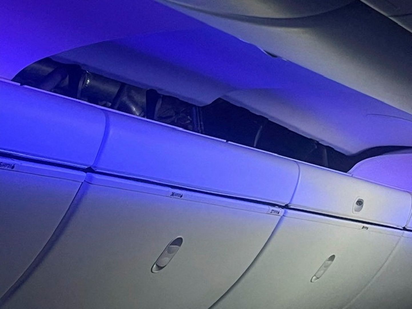 Latam Airlinesi Boeing 787 katkine lagi pärast kokkupõrget reisijatega.