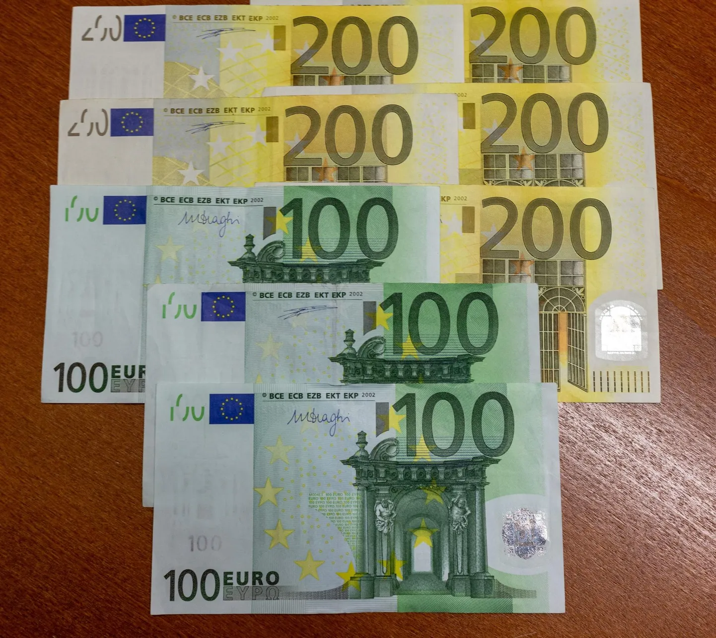 Enne pühi on soovitatav vajalikud pangamaksed ära teha.