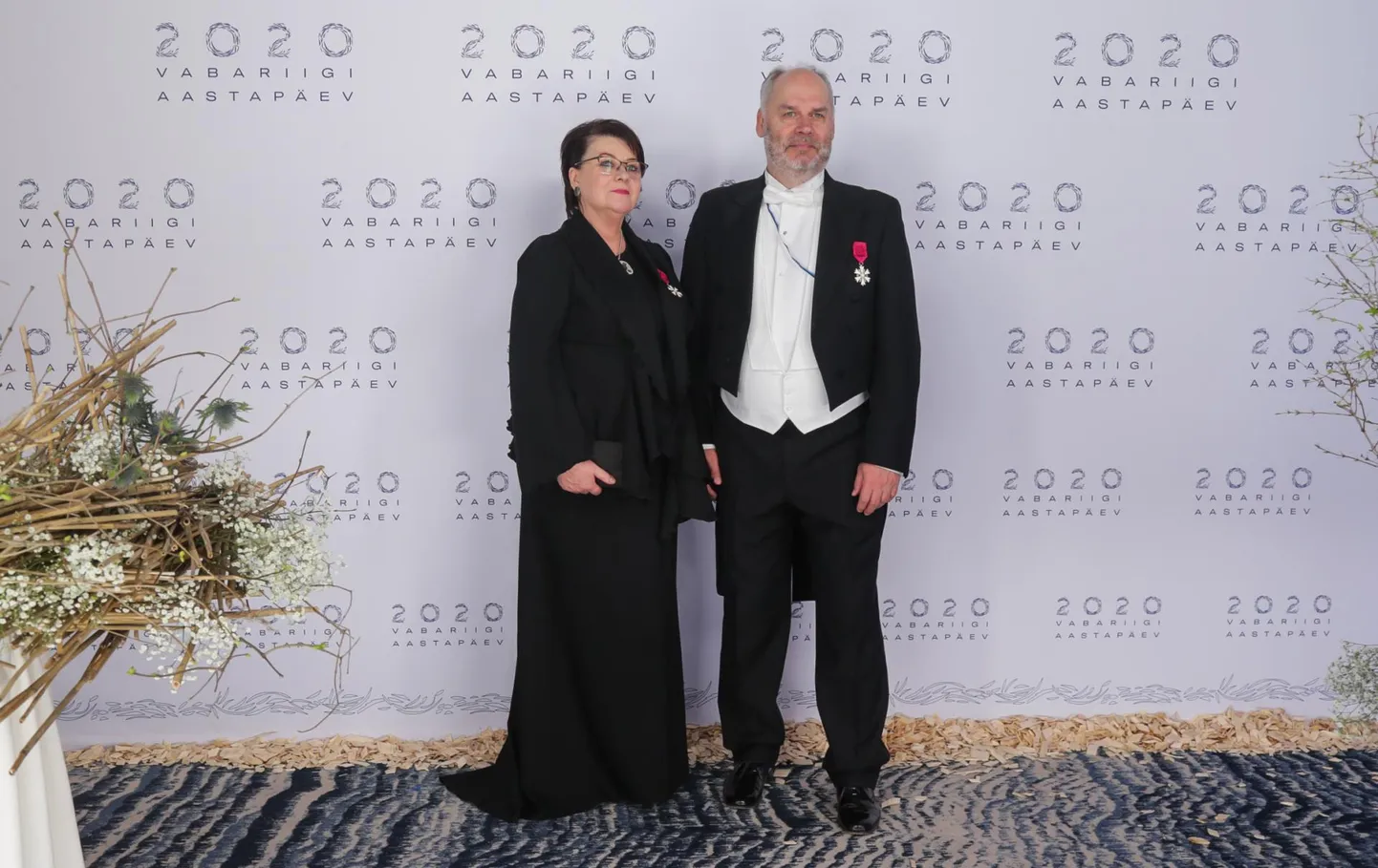 Alar Karis ja Sirje Karis vabariigi aastapäeva vastuvõtul Ugalas 2020. aastal.