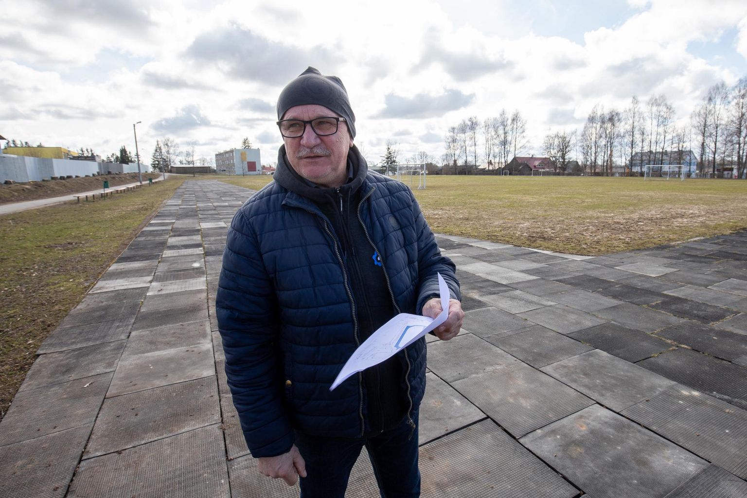 Märtsis tutvustas Aivar Aruja Kadrina staadioni ehituse plaane.