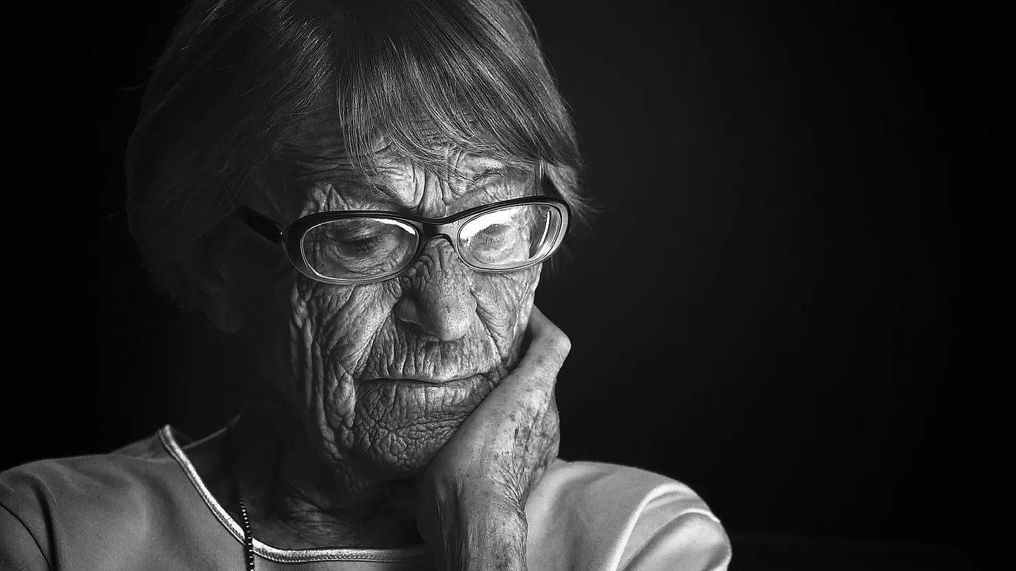 1942. aastal sai Brunhilde Pomsel tööd rahvavalgustus- ja propagandaministeeriumis. Oma tollasest ametist vaikis ta 70 aastat.