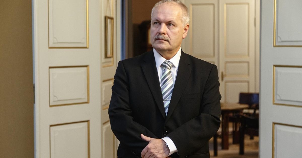 Põlluaas andis väliskomisjonile aru