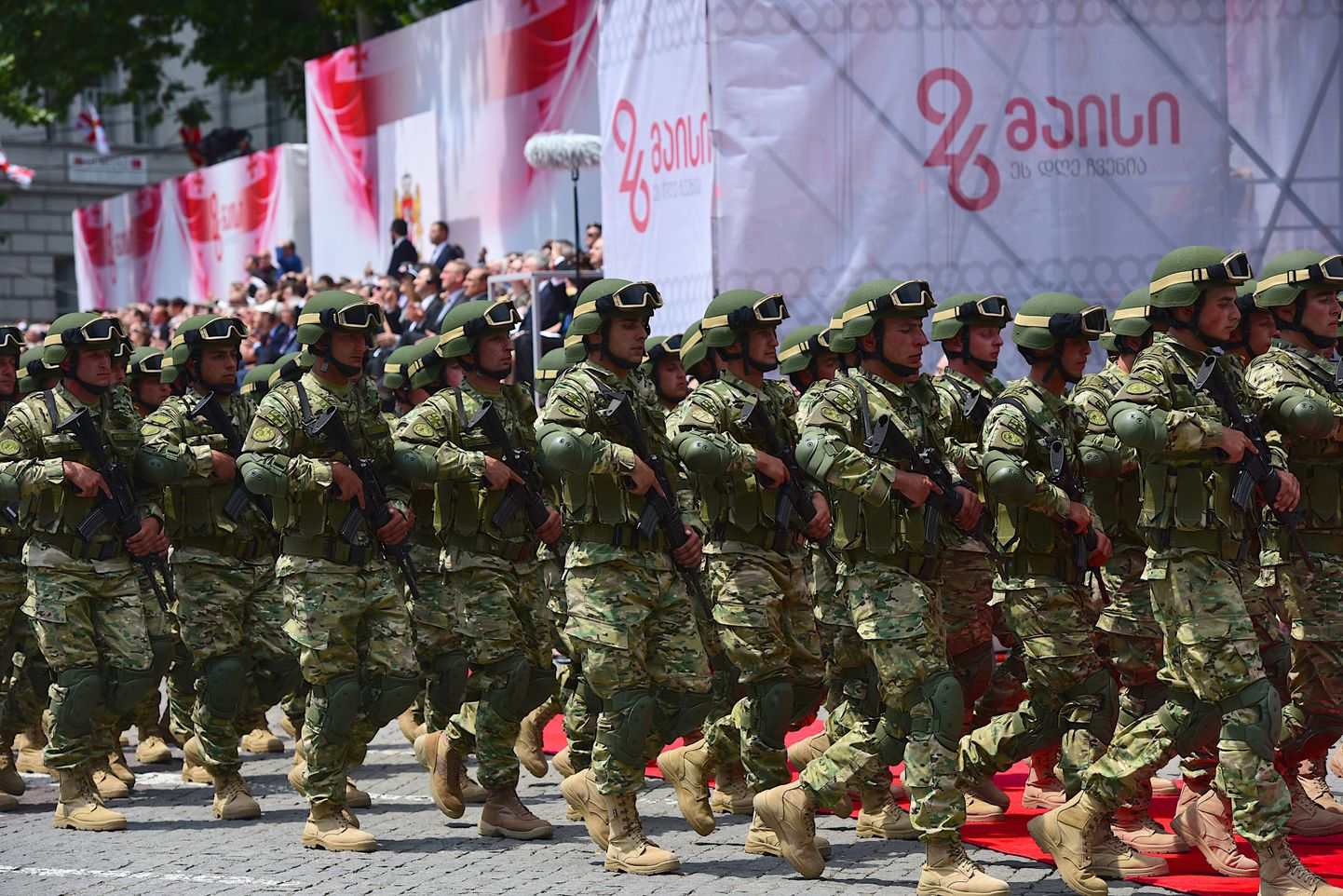 Sõdurid Gruusia iseseisvuspäeval.