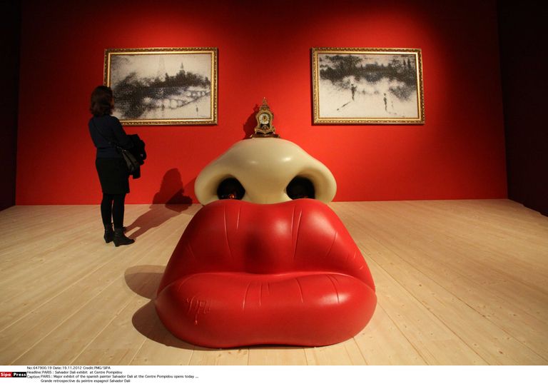 Salvador Dali näitus Pompidou keskuses. Pildil teos, millega kunstnik avaldas austust kuulsale näitlejannale Mae Westile. Foto:PMG/SIPA