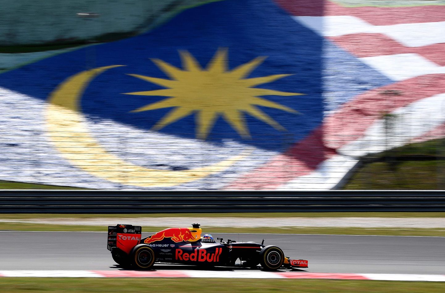Daniel Ricciardo Sepangi ringrajal