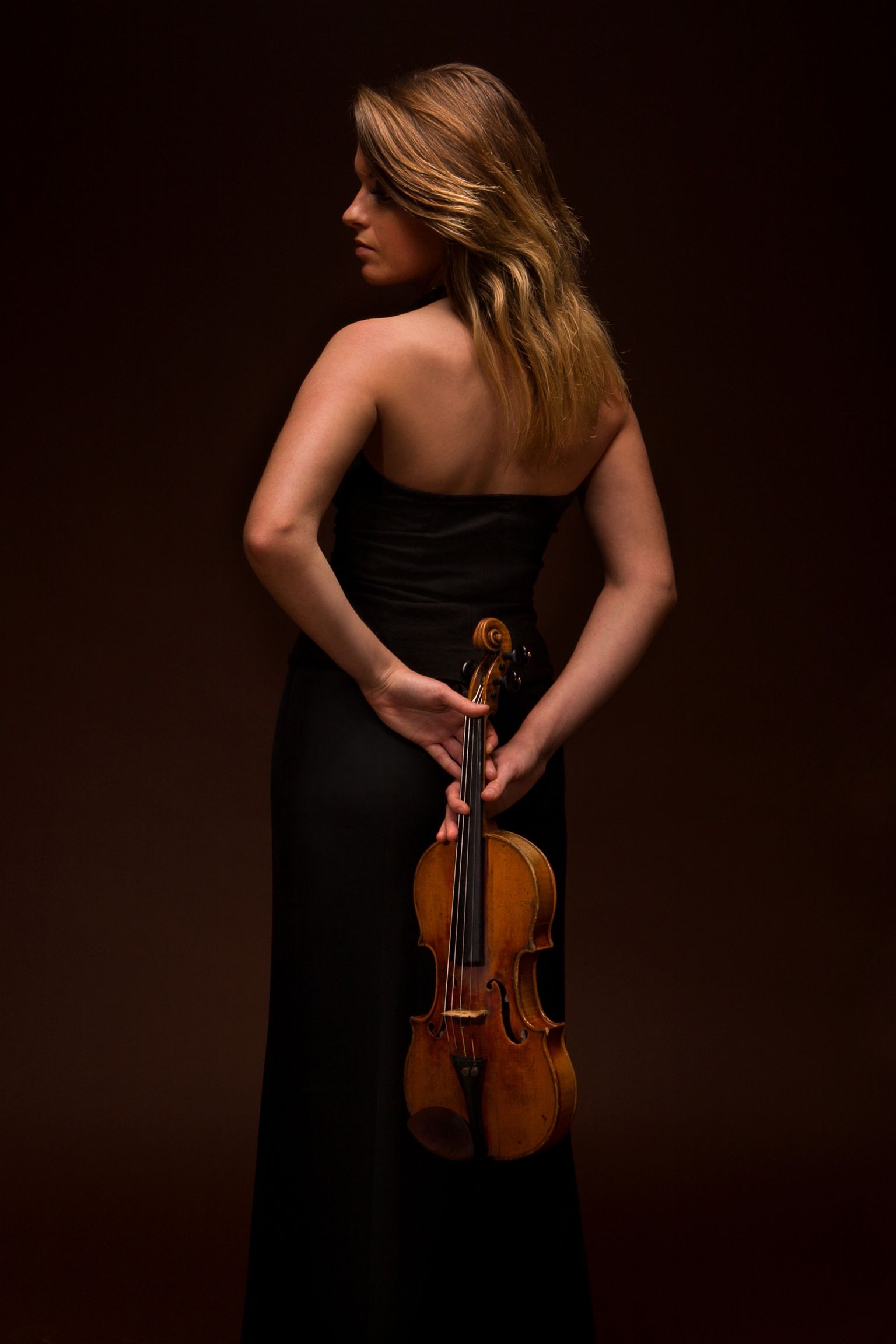 Anna-Liisa Bezrodny.