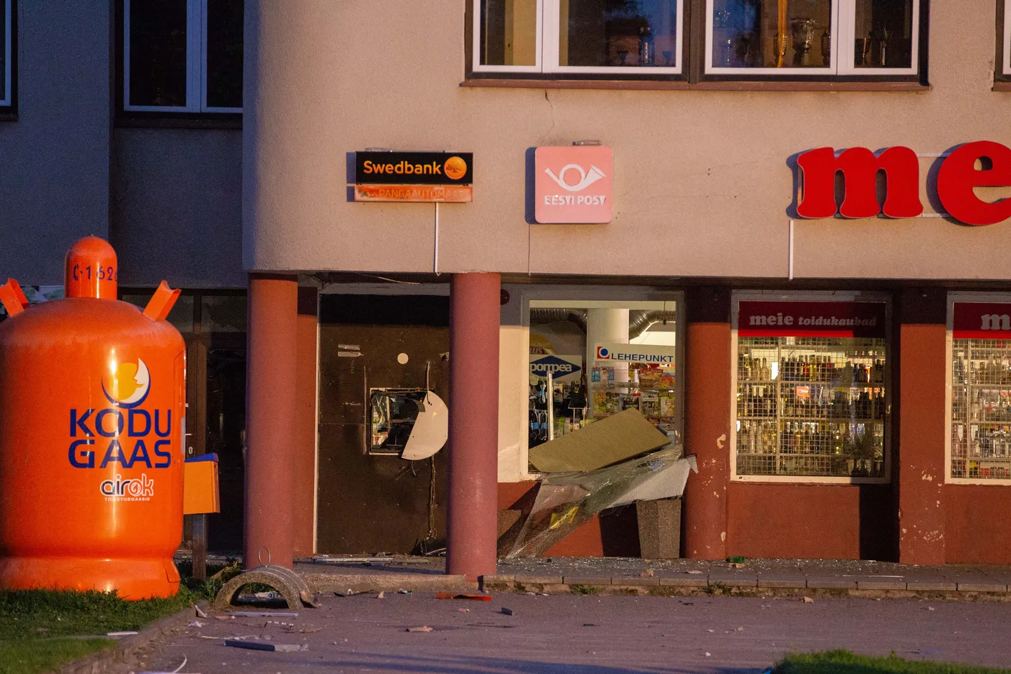 Aravetel rööviti pangaautomaat