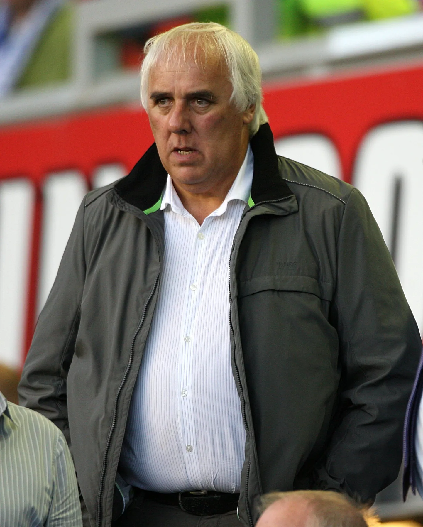 Neville Neville.