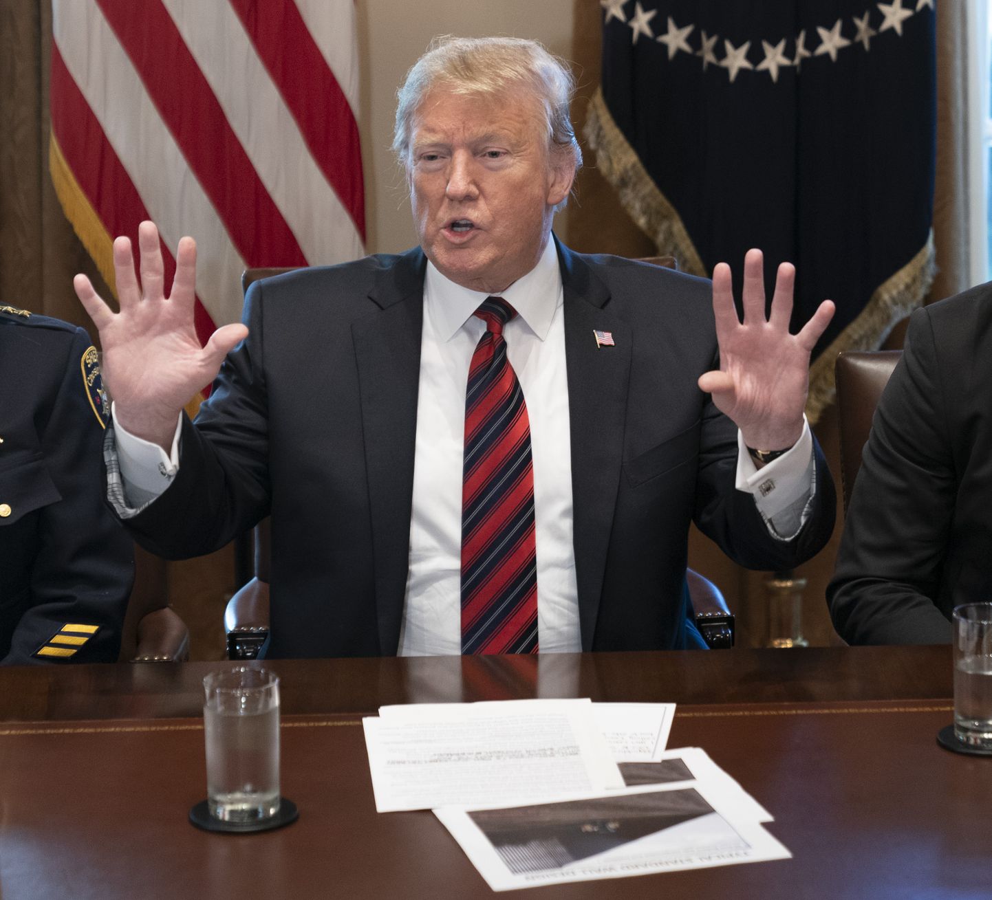 Donald Trump 11. jaanuaril 2019 Valges Majas julgeoleku ümarlaual