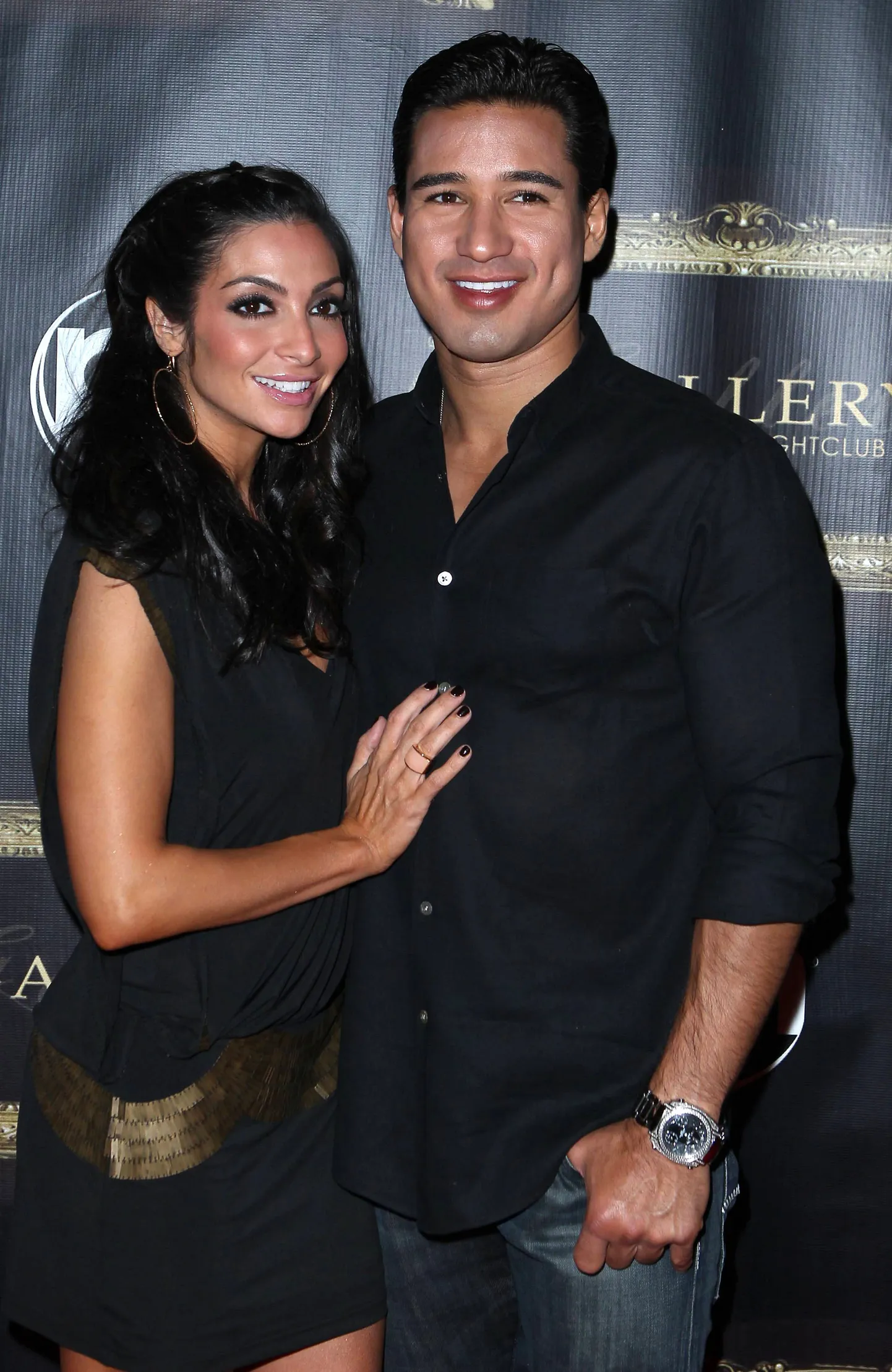 Courtney Mazza ja Mario Lopez