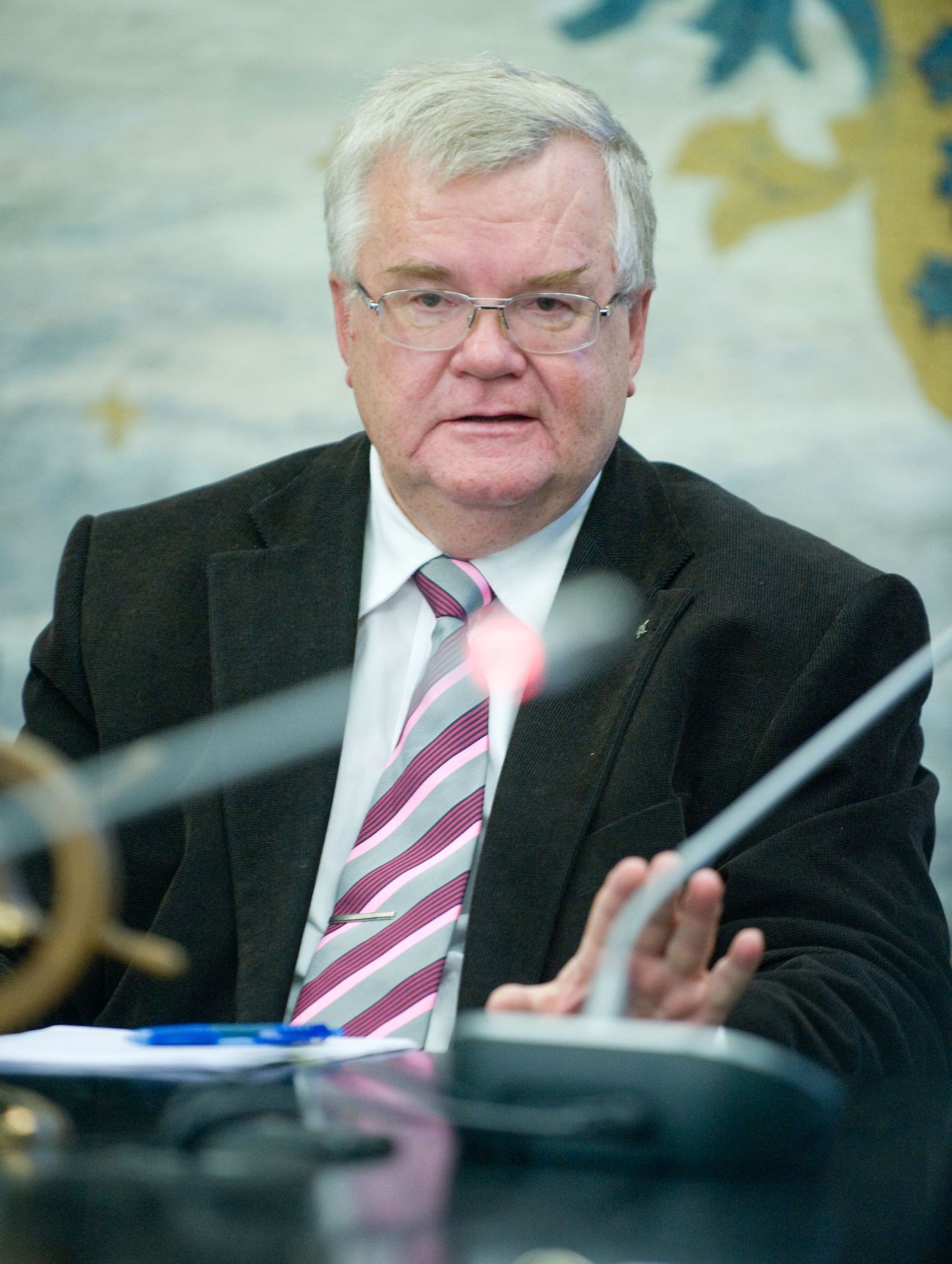 Проедседатель Центристской партии Эдгар Сависаар.