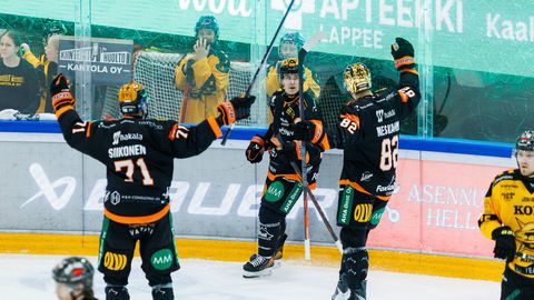 Otsustaval hetkel külma närvi näidanud Rooba koduklubi sai poolfinaalis teise võidu