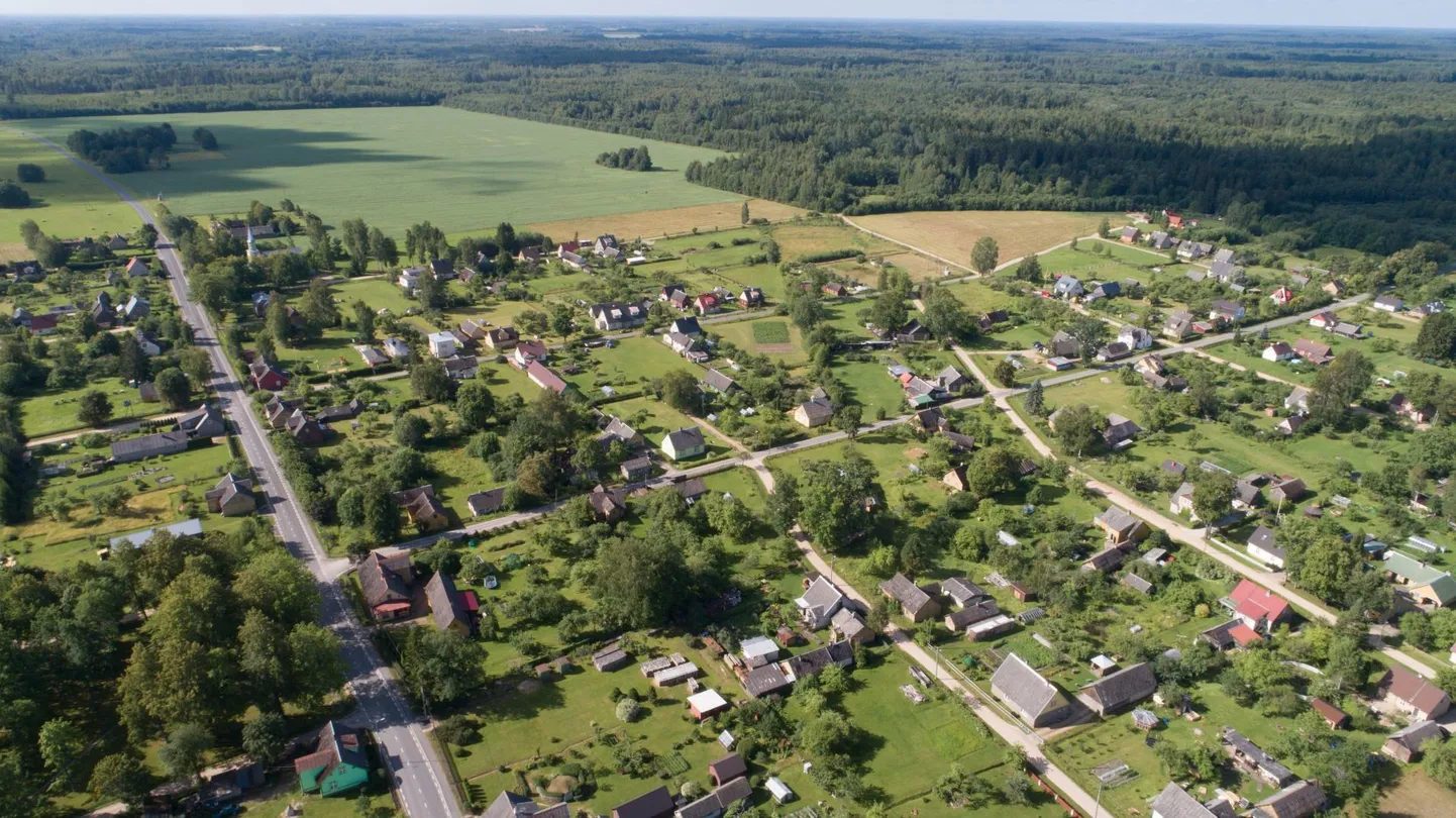 Laupäeval, 3. augustil on Mõisaküla linna läbiv Pärnu maantee liiklusele kella 9–16 suletud.