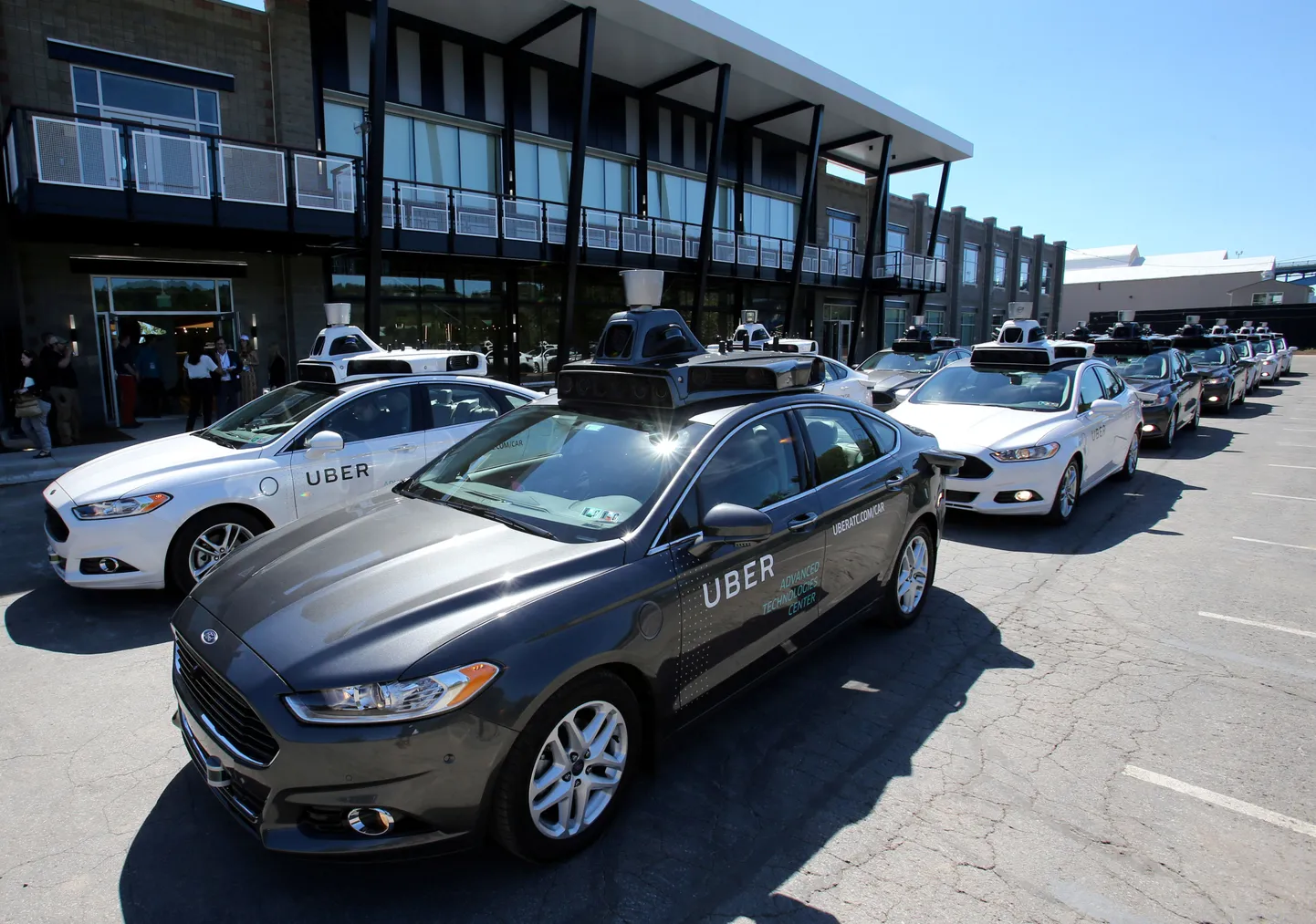 Uberi isesõitev testauto Ford Fusion.