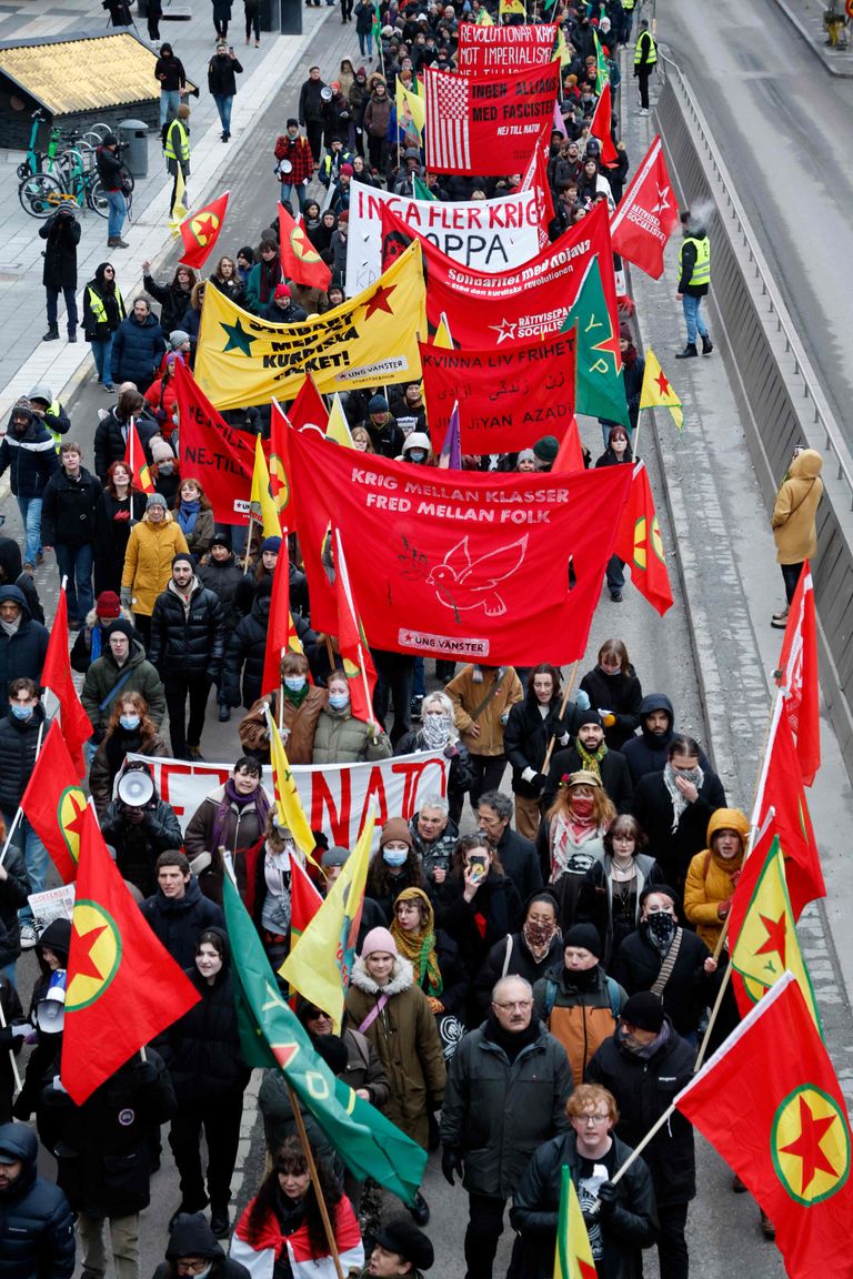 Kurdi aktivistide korraldatud meeleavaldus Türgi presidendi Recep Tayyip Erdoğani ja Rootsi NATO-sse astumise vastu 21. jaanuar 2023. 