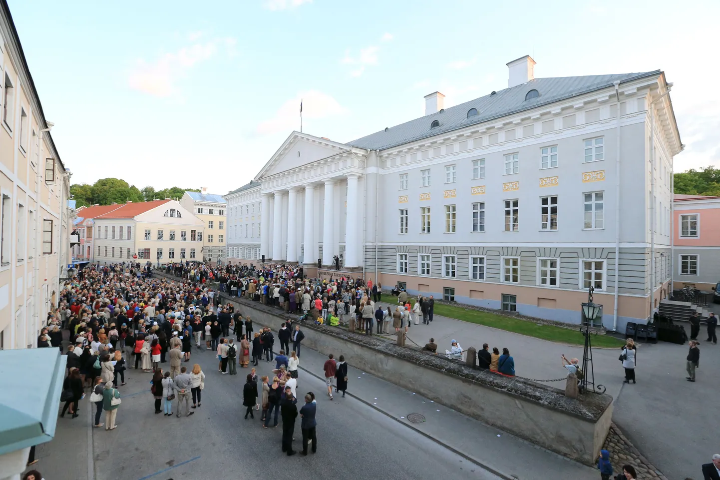 Tartu üikooli peahoone.
