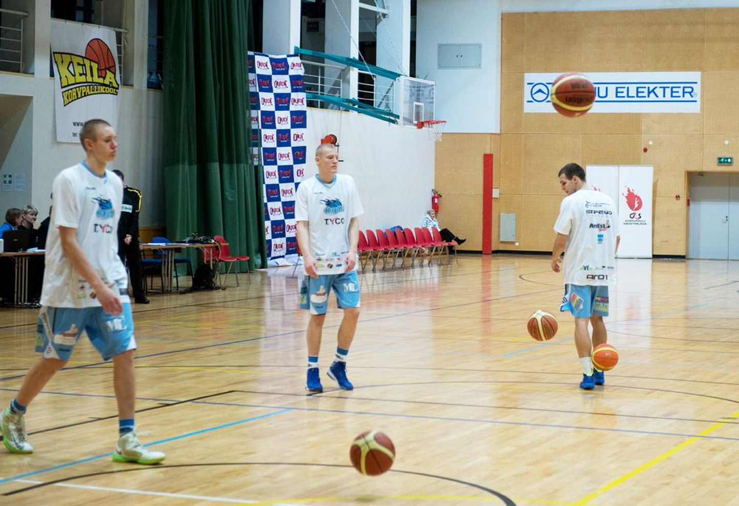 Rapla TYCO noored mängumehed (vasakult) Rauno Nurger, Martin Jurtom ja Martin Paasoja pole suutnud veel päris põhitegijateks saada.
