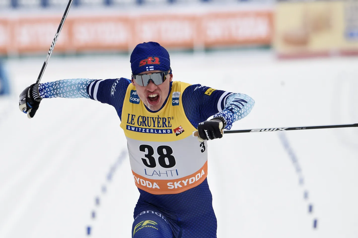 Iivo Niskaneniga pole teps mitte kerge ühes tempos püsida. Sealjuures pole vahet, kas oled noorsuusataja või juba kogenud sportlane, sest Niskanen on lihtsalt sedavõrd hea!