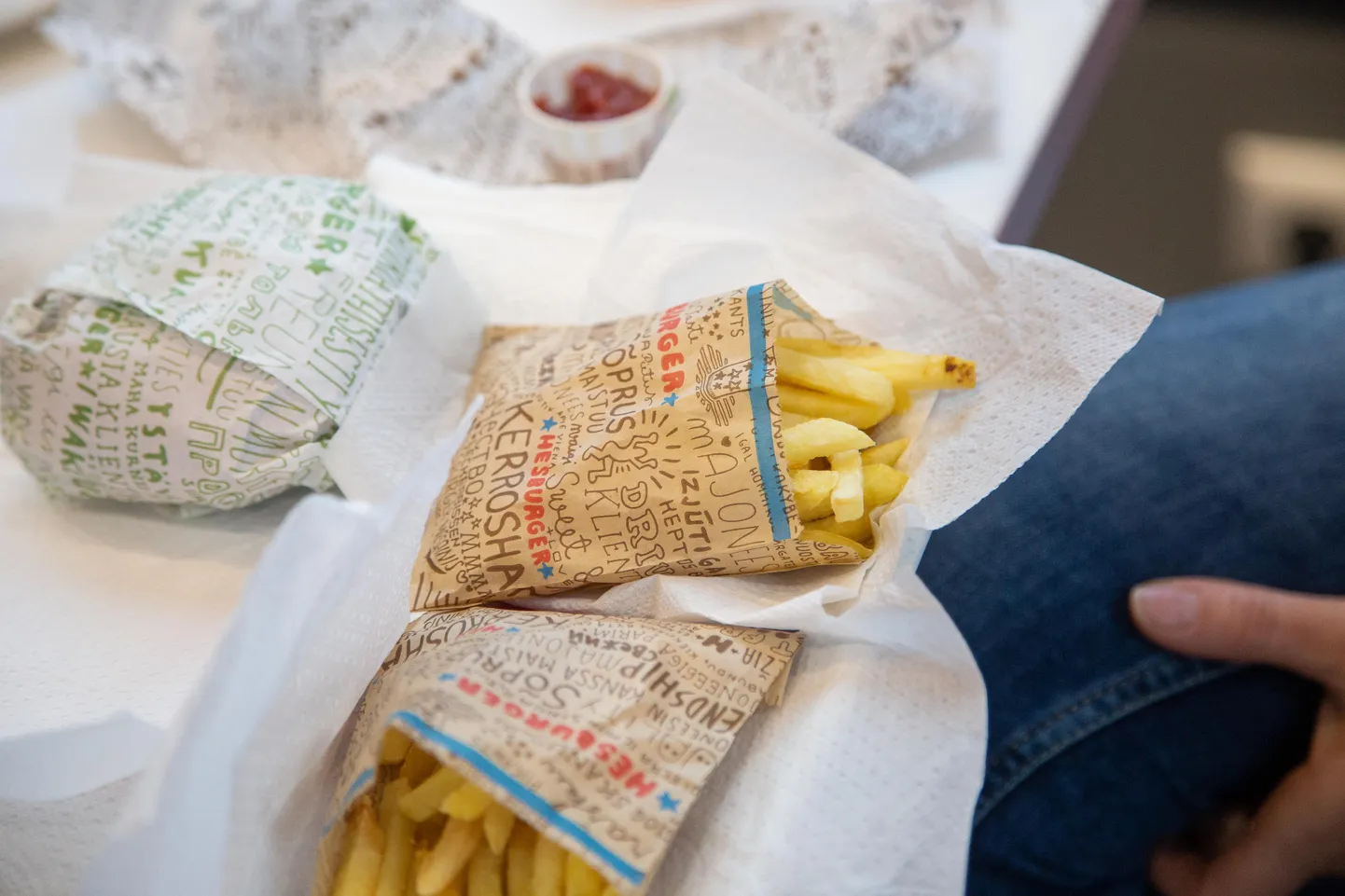 Hesburgeri kiirtoidurestorani avamine Paides
