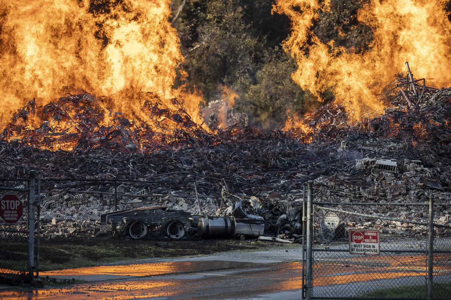 USAs Kentuckys hävines tulekahjus 45 000 vaati Jim Beam viskit