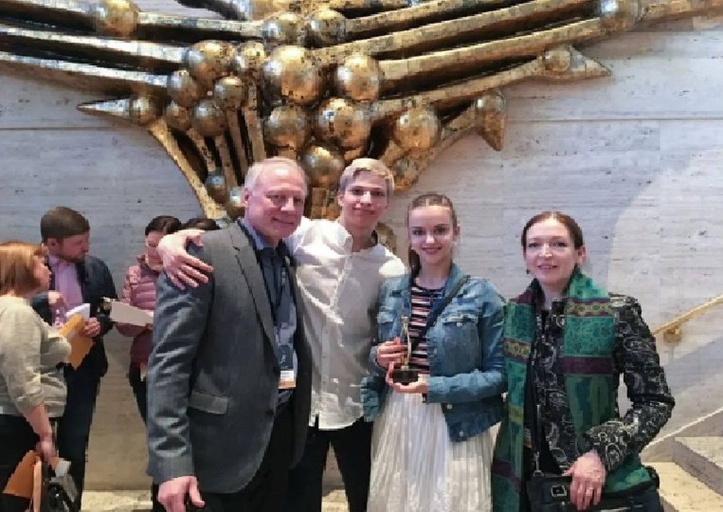 YAGP Tallinna Balletikooli delegatsioon
Viesturs Jansons, Taras Titarenko, Karina Laura Leškin, Irina Härm
